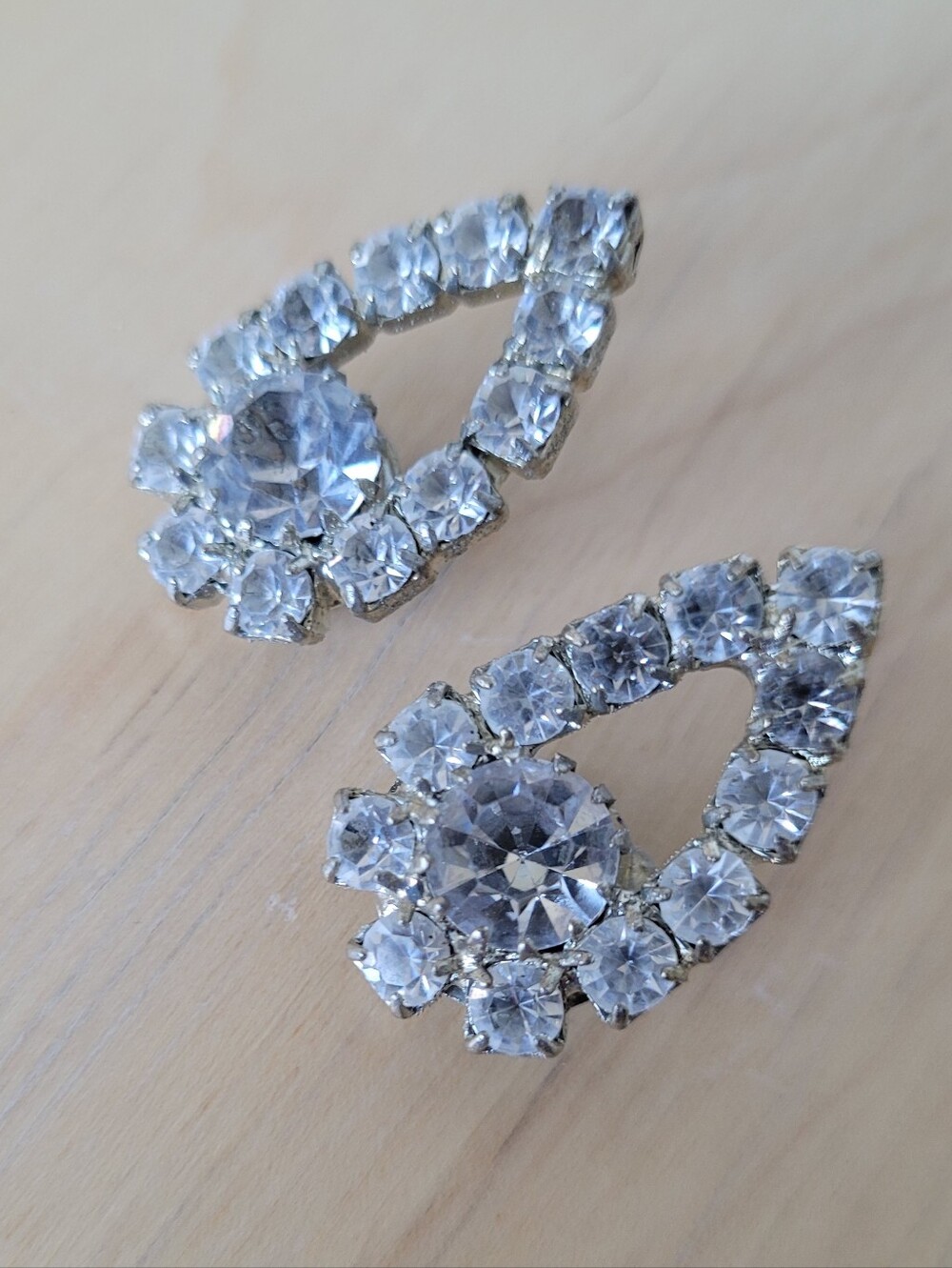 Vintage Rhinestone Shoe Clips - Picture 7 of 9